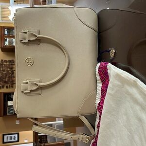 Tory Burch large tote bag, cream color 3 compartments fits an iPad